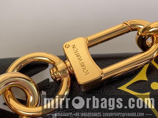 LV Replica Bags Coussin m13232 16x7x21cm gf