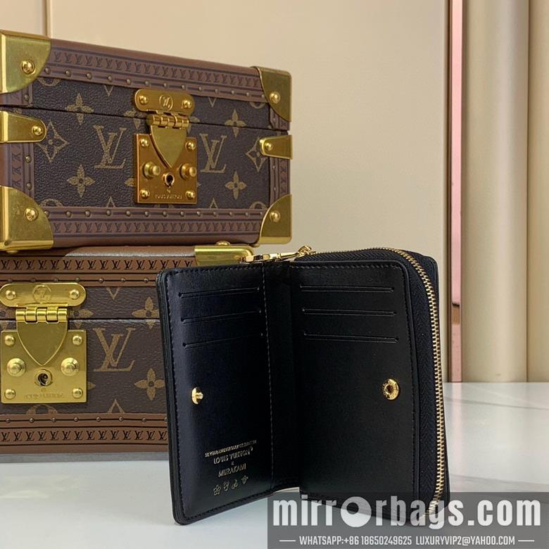 LV Replica Bags Clea m13829 11.5x8.5x2.2cm gf1