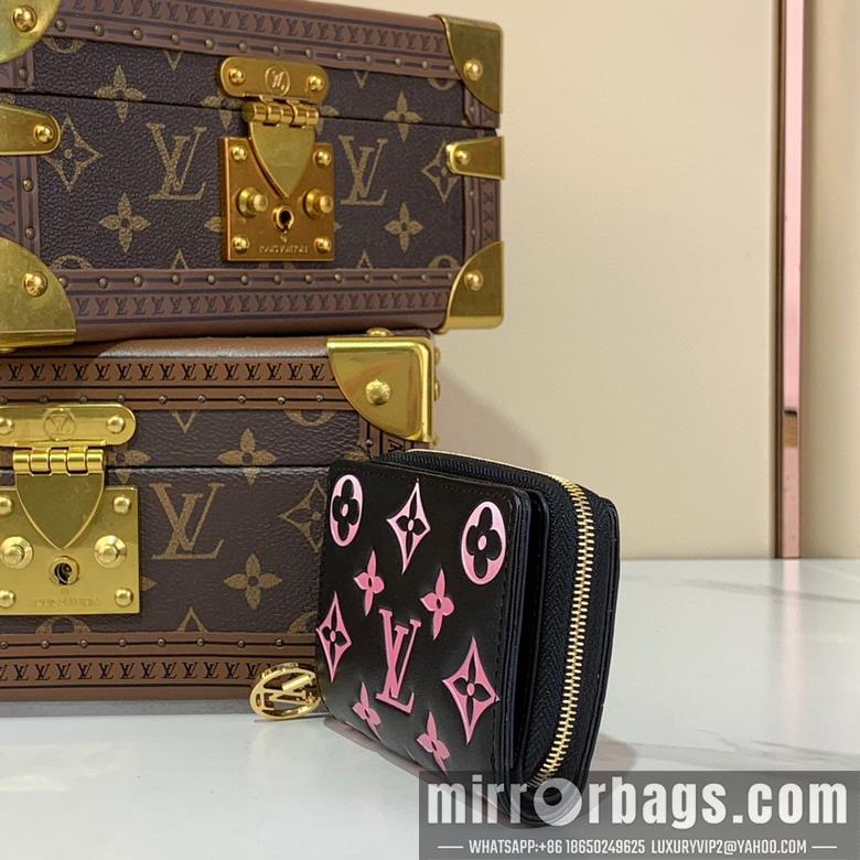 LV Replica Bags Clea m13829 11.5x8.5x2.2cm gf