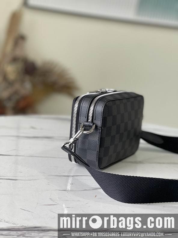 LV Replica Bags Alpha Wearable N60418 18.5x11x6.5 cm gf