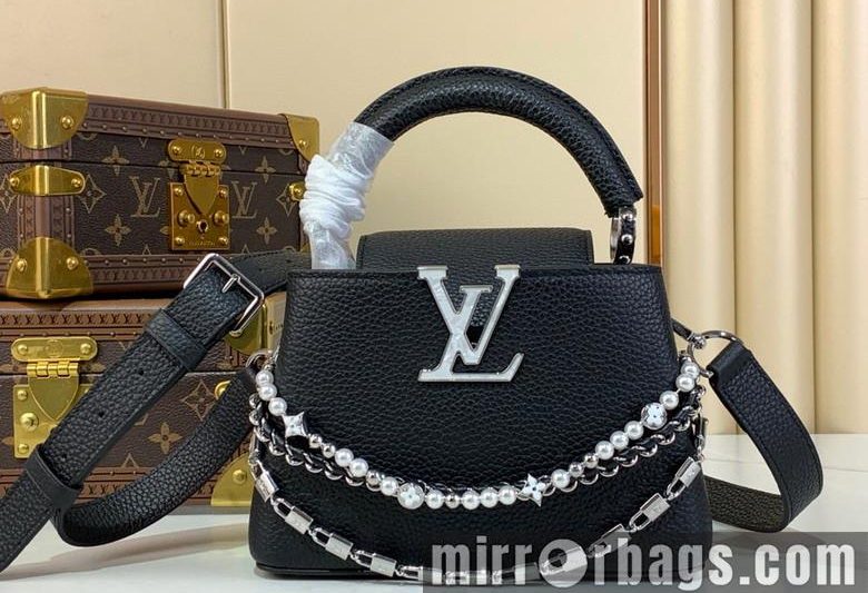 LV Replica Bags Cap m11908 21×13.6x8cm