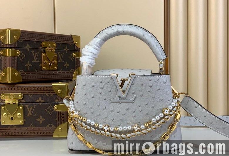 LV Replica Bags Cap m11908 21×13.6x8cm