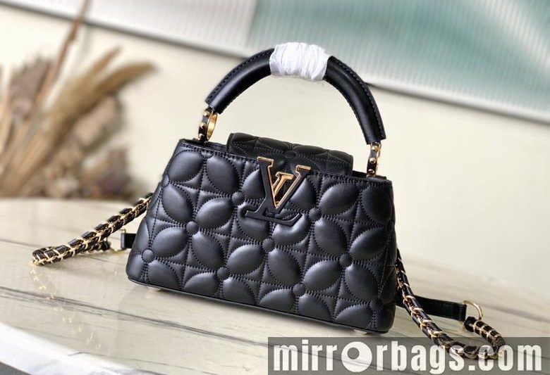 LV Replica Bags Cap M25332 22x12x8cm