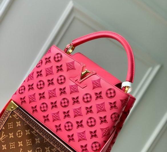 LV Replica Bags Capucines M22863 31.5x20x11cm