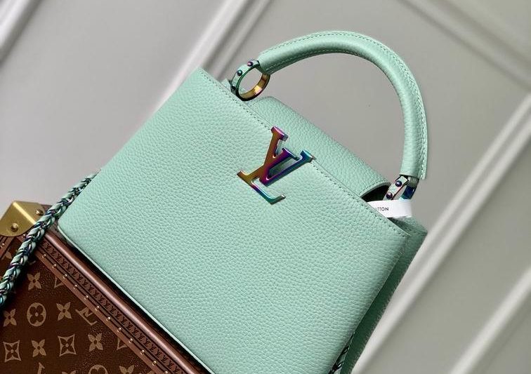 LV Replica Bags Capucines M22055 27x18x9cm色