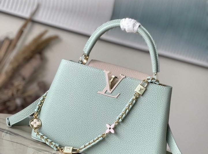 LV Replica Bags Hat M23951 31.5x20x11cm