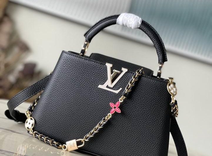 LV Replica Bags Hat M23950 27x18x9cm