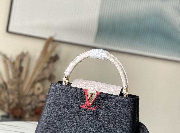 LV Replica Bags Capucines M48865黑拼奶白31.5x20x11cm