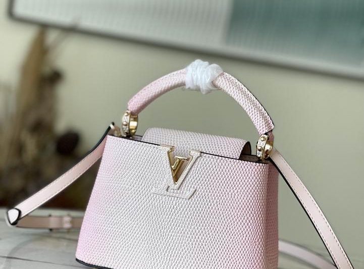 LV Replica Bags Capucines M48865渐变粉蜥蜴21x14x8cm