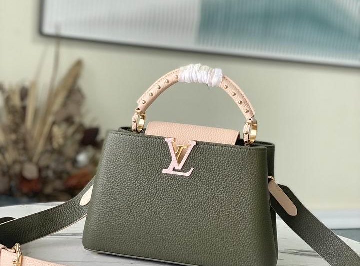 LV Replica Bags Capucines M58578 M48865 27x18x9cm