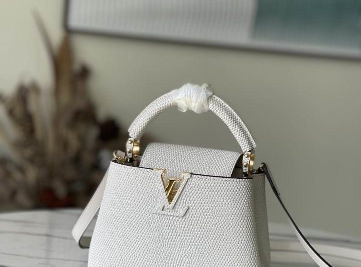 LV Replica Bags mini Capucines白M48865 21x14x8cm