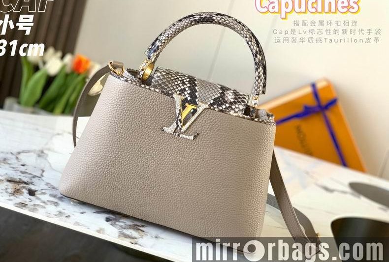 LV Replica Bags Capucines M95382 31.5x20x11 cm