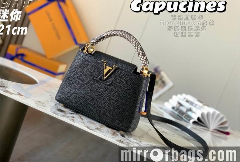 LV Replica Bags Capucines M92822 21x14x8 cm