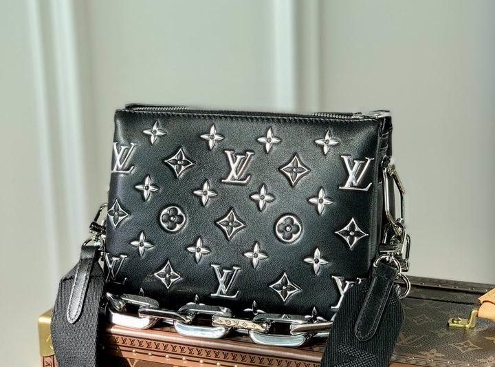 LV Replica Bags Coussin M57654 21x16x7cm