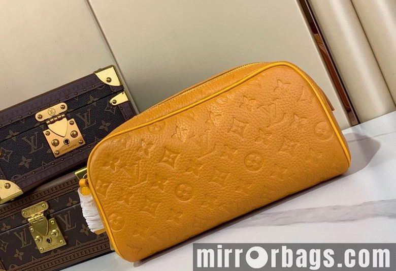 LV Replica Bags Dopp kit m13009 28x15x16.5cm
