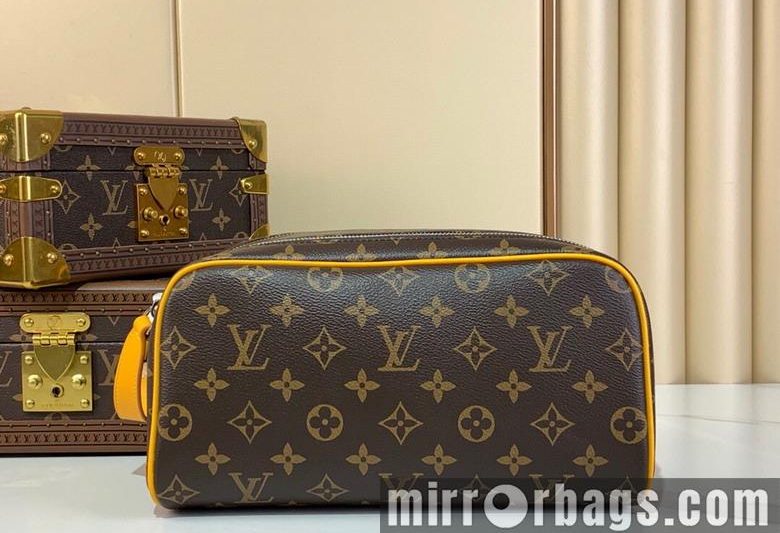 LV Replica Bags Dopp Kit m12643 15×16.5x28cm