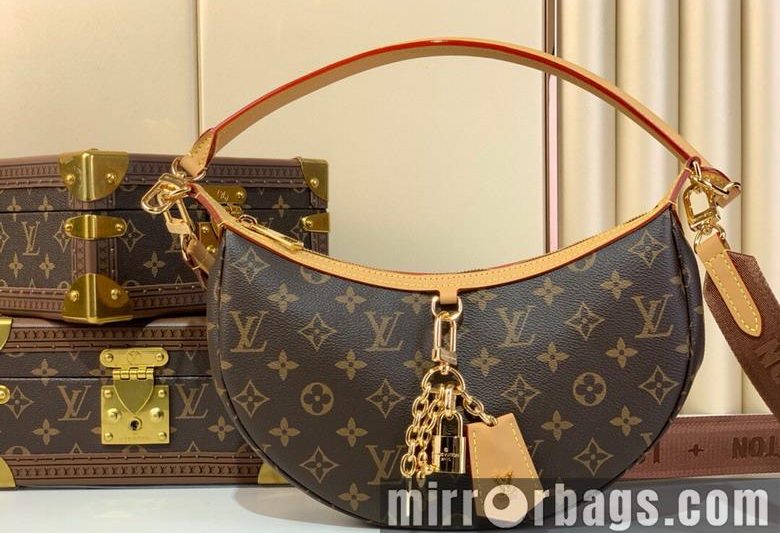 LV Replica Bags Loop M12939 22x9x33cm