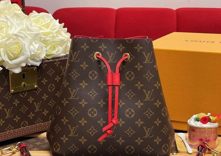 LV Replica Bags NeoNoe M44021 26x22x27cm