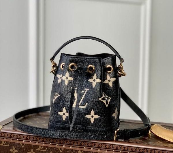 LV Replica Bags Nano Noe M46291克 13x16x10cm