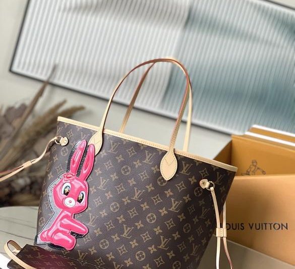 LV Replica Bags Neverfull M47200 31x28x14cm