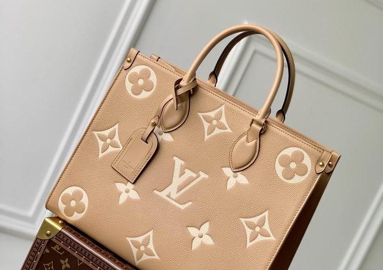 LV Replica Bags OnTheGo M45595 35x27x14cm