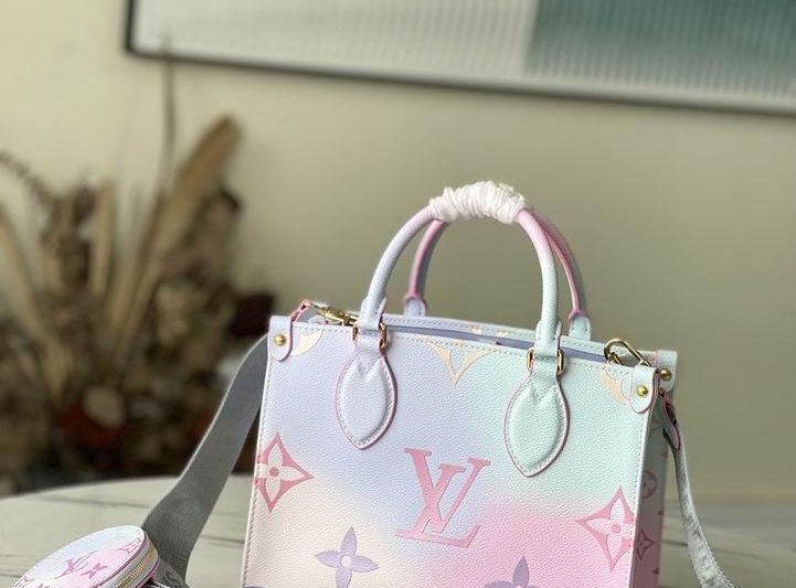 LV Replica Bags OnTheGo M59856 25x19x11.5cm
