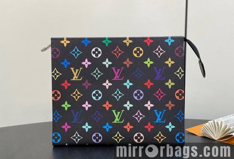 LV Replica Bags Voyage M13746 27x21x6cm
