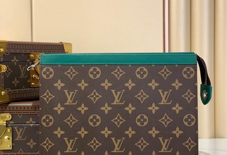 LV Replica Bags Voyage m12817 21x6x27cm