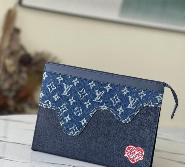 LV Replica Bags Pochette Voyaga M45961 27x21x6 cm