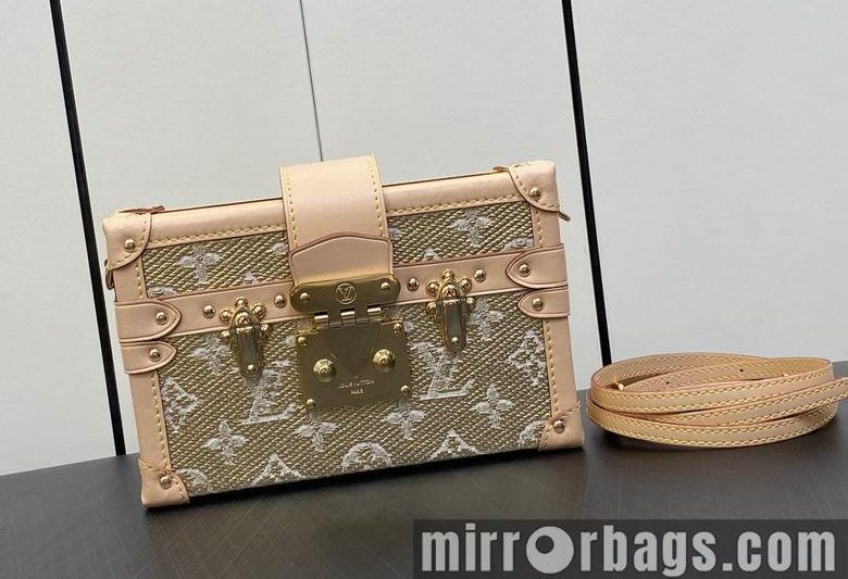 LV Replica Bags Petite Malle M22882 20×12.5x6cm