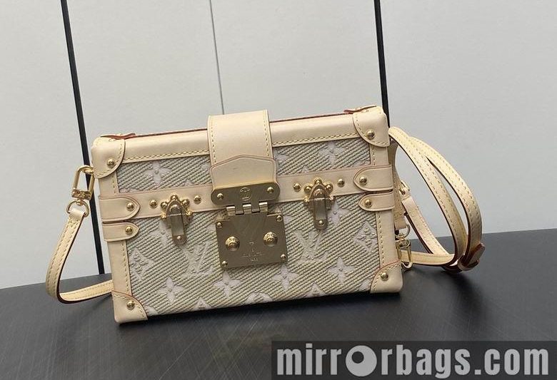 LV Replica Bags Petit Malle M22882 20×12.5x6cm