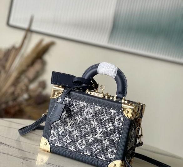 LV Replica Bags Petite Valise M10201 22.5×17.5x11cm