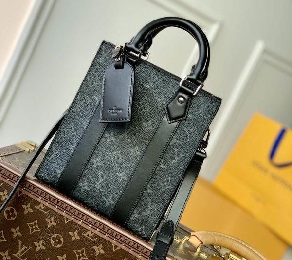 LV Replica Bags Sac Plat M46453黑花19x22x7cm