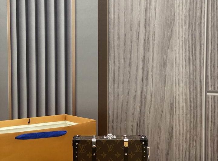 LV Replica Bags Wallet Trunk M20250 25x14x6cm