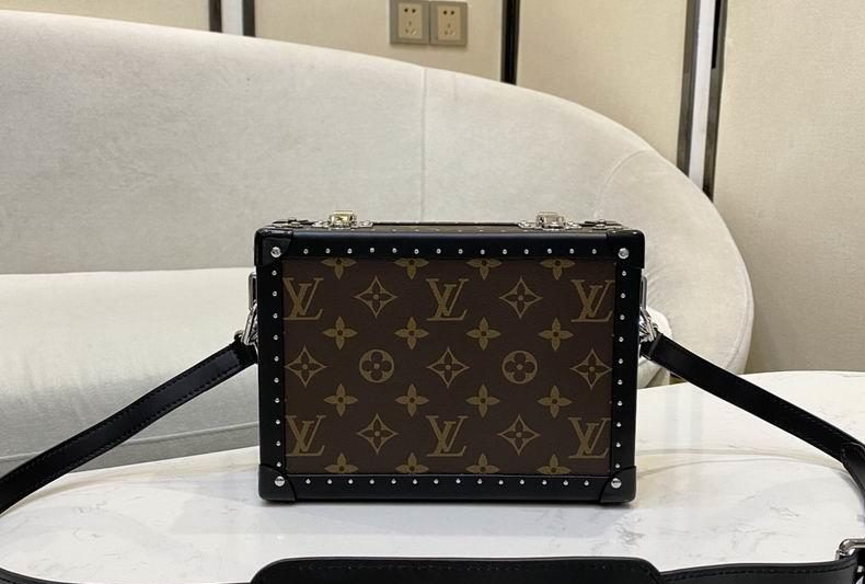 LV Replica Bags Clutch Box M44157 24×16.5×8 cm