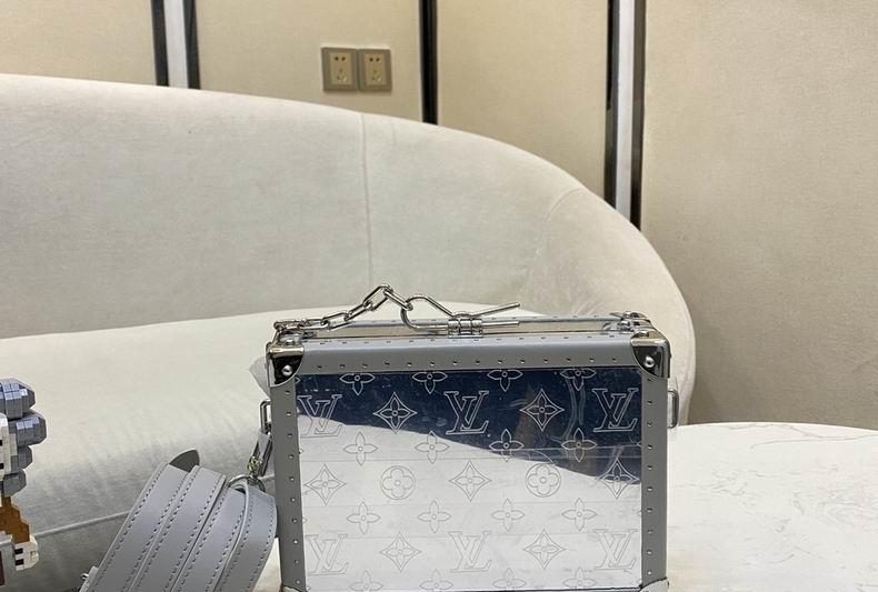 LV Replica Bags Soft Trunk M20233 25x18x10 cm