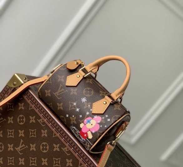 LV Replica Bags Speedy M82624 16x10x7.5cm
