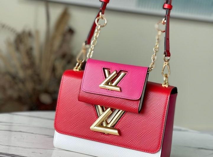 LV Replica Bags Twist M50280双子红23x17x9.5cm
