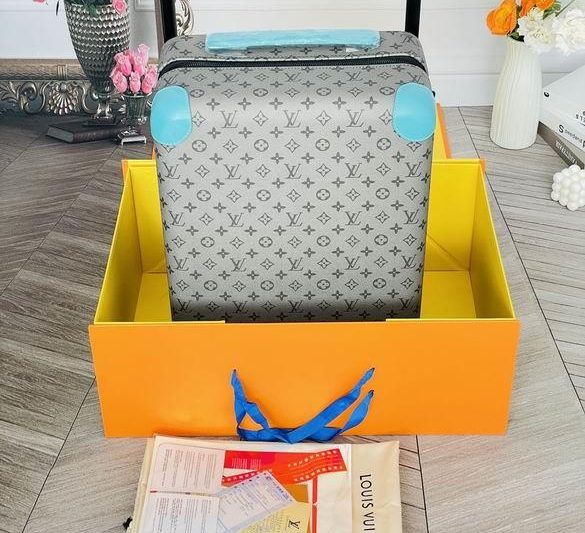LV Replica Bags 38X23X55cm 122301 QS 17