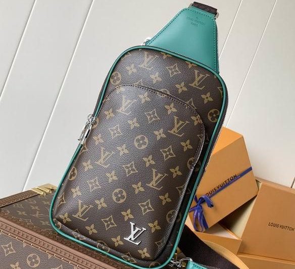 LV Replica Bags M12734 20X31X7cm