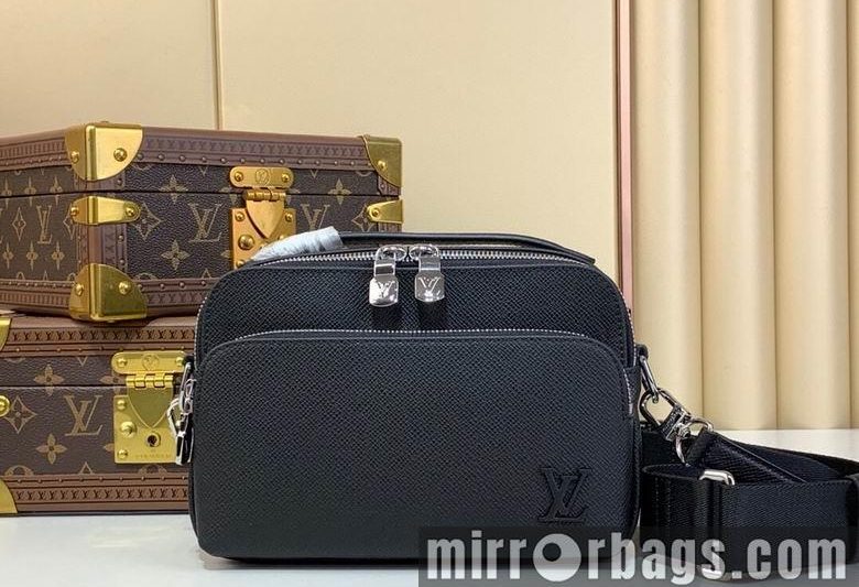 LV Replica Bags m11657 22.5X15.5X7.5cm