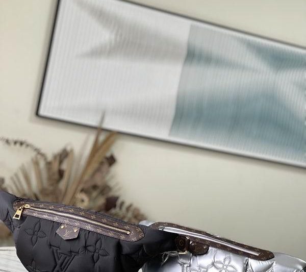 LV Replica Bags Pillow Maxi M20971 44x24x7cm