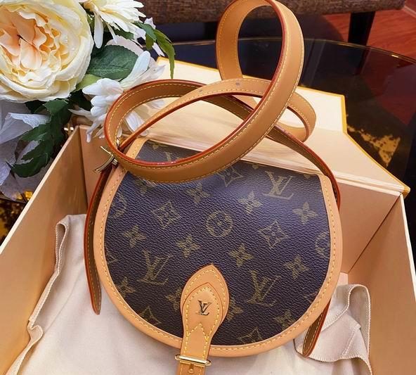 LV Replica Bags Tambourin M44860 18x815cm