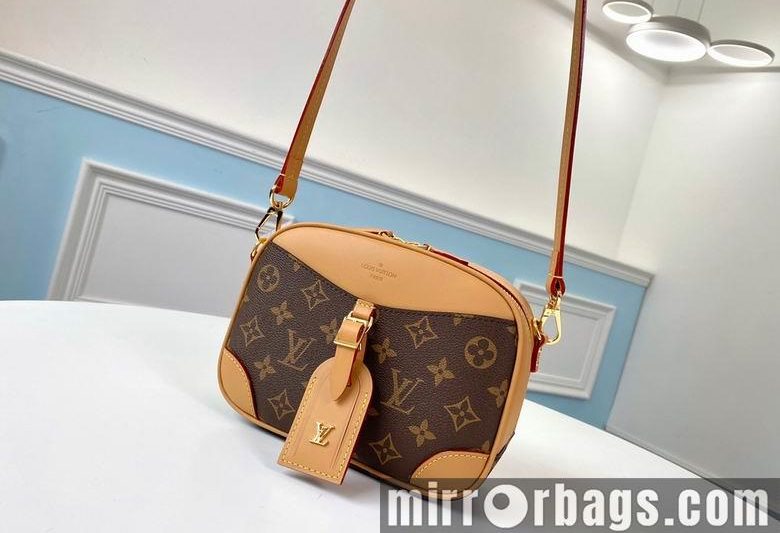 LV Replica Bags AKM45528 22X15X7