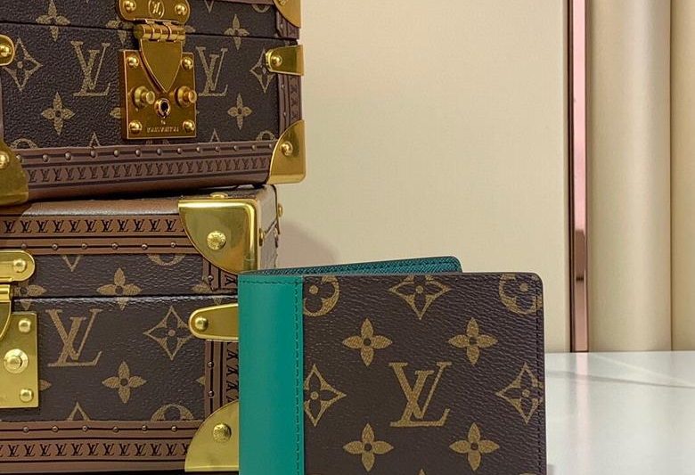 LV Replica Bags Multiple m12836 11.5x9x1.5cm