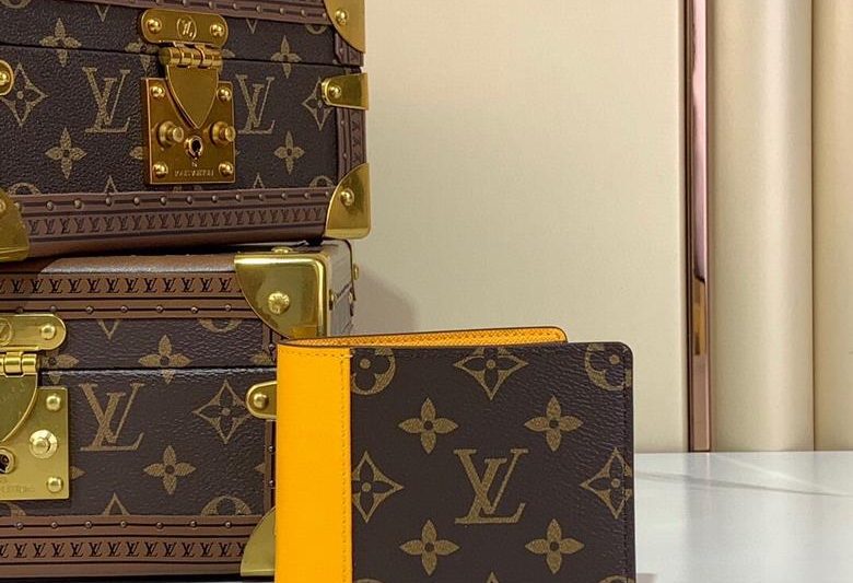 LV Replica Bags Multiple m12837 11.5x9x1.5cm