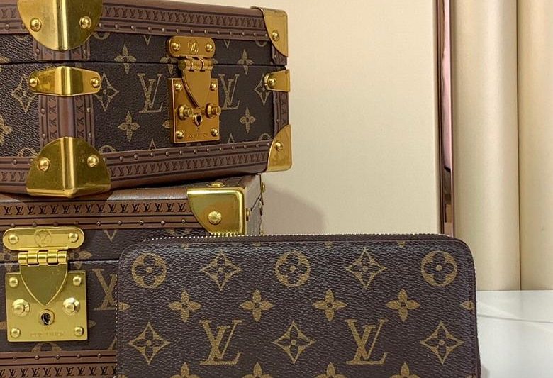 LV Replica Bags Clemence m12395 20x9x2cm