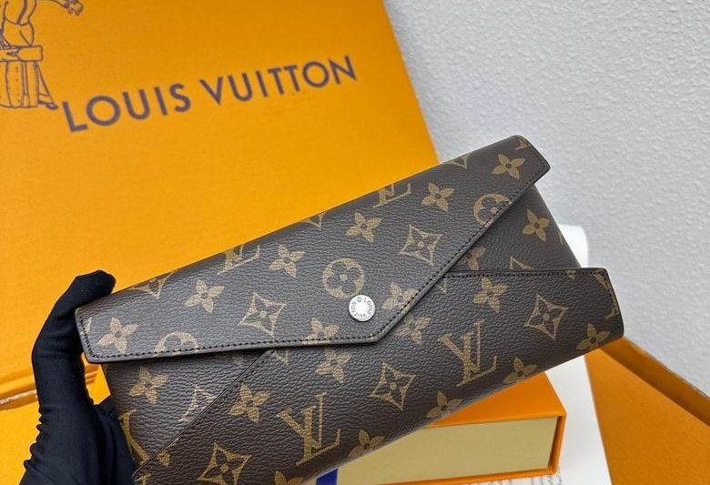 LV Replica Bags M12403 11X2X23cm  3colour