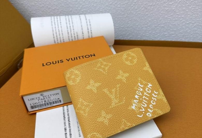 LV Replica Bags M12657 11.5X9X1.5cm