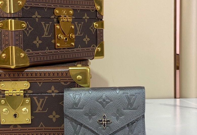 LV Replica Bags Victorine m12746 12×9.5×2.5cm